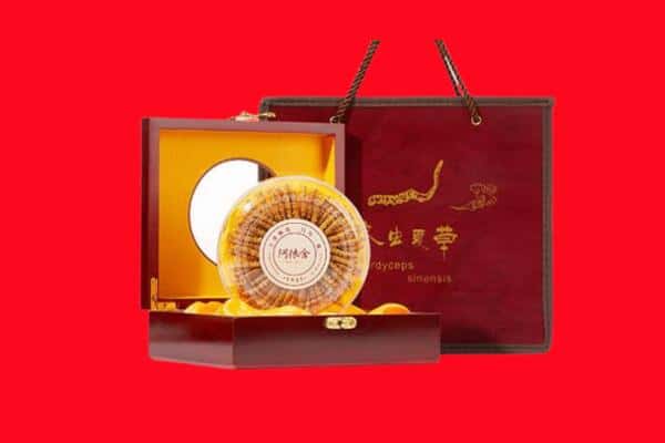 收购资讯:周口鹿邑县回收冬虫夏草是按克吗